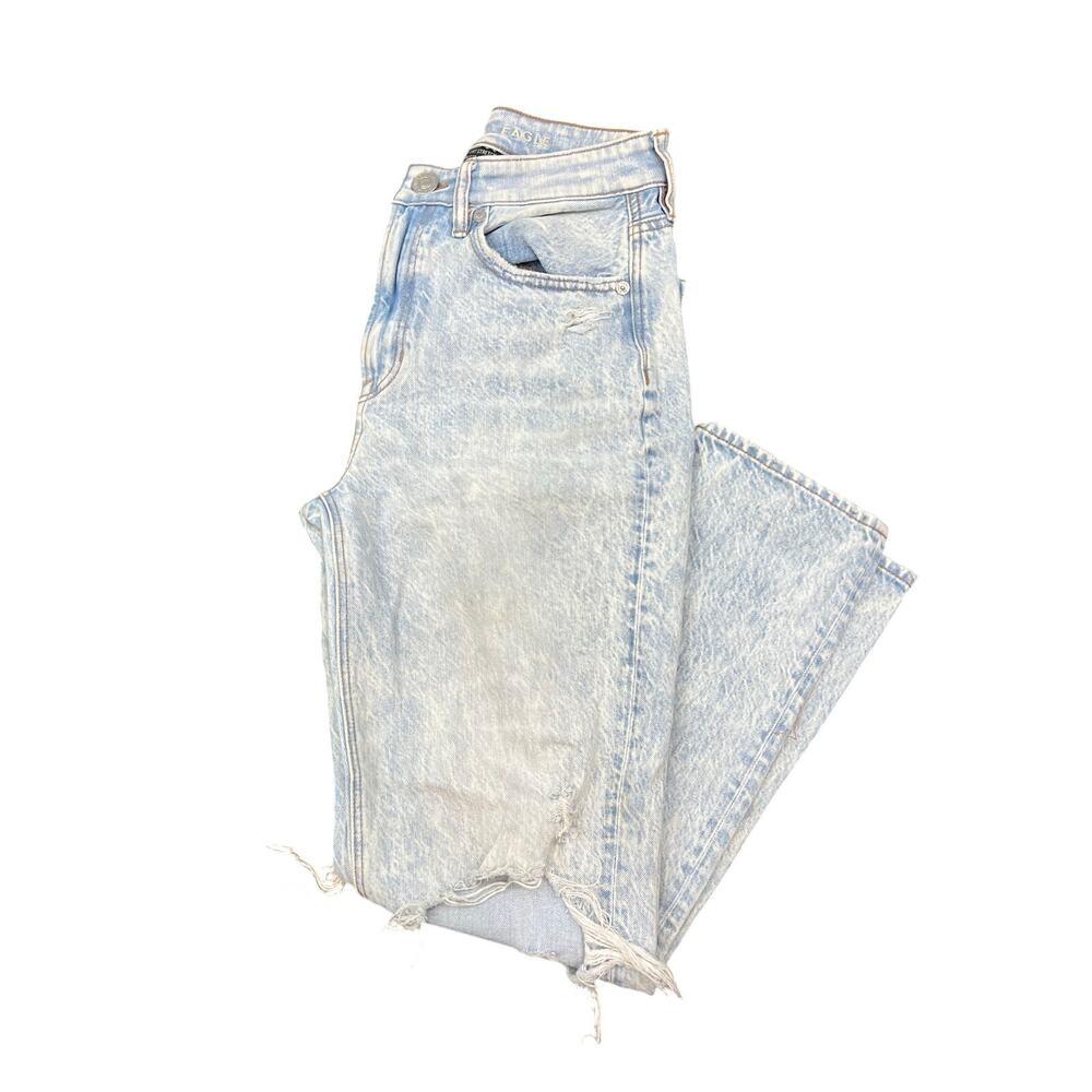 American Eagle Light Wash Boyfriend Jeans